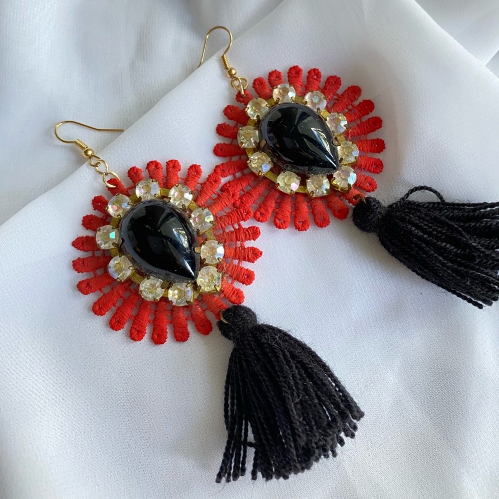 Flowers and tassel handmade earrings